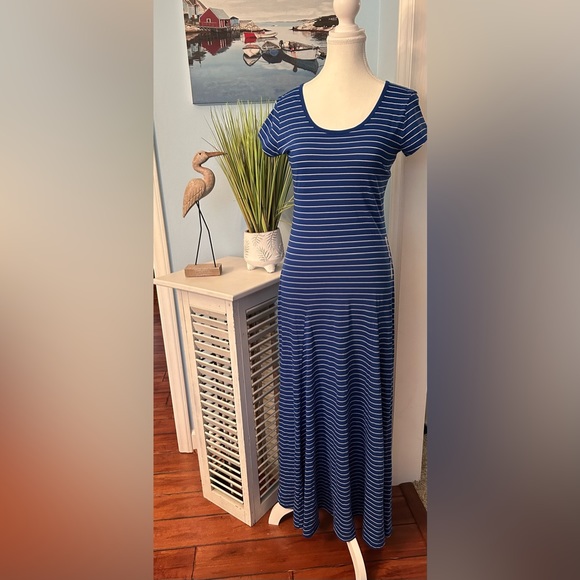 Lauren Ralph Lauren Dresses & Skirts - Lauren Ralph Lauren Blue and White Striped Maxi - Size S